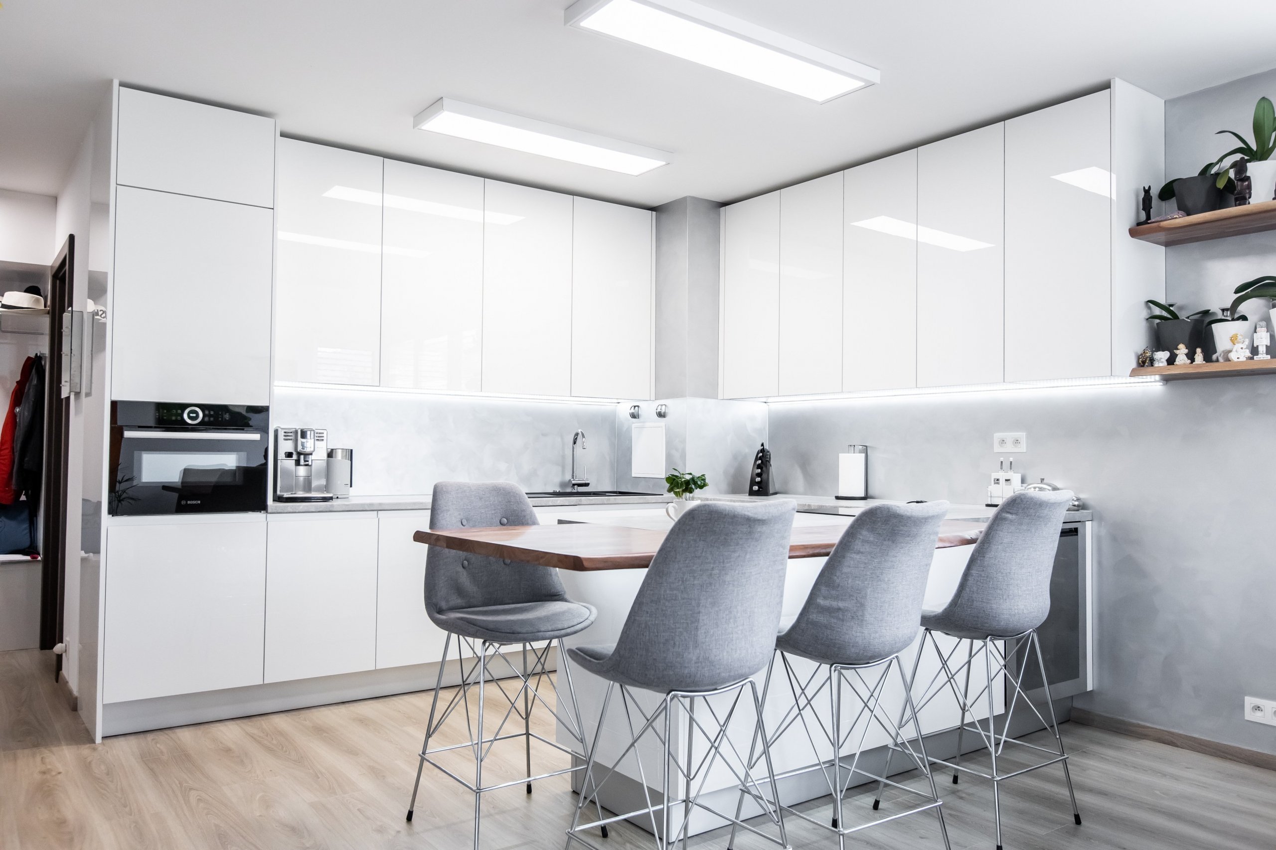 Pre niekoho sterilné nemocničné prostredie &ndash; pre nás a majiteľa tejto krásnej kuchyne je to stelesnenie čistoty a minimalizmu. Na rozbitie tohto dizajnu…