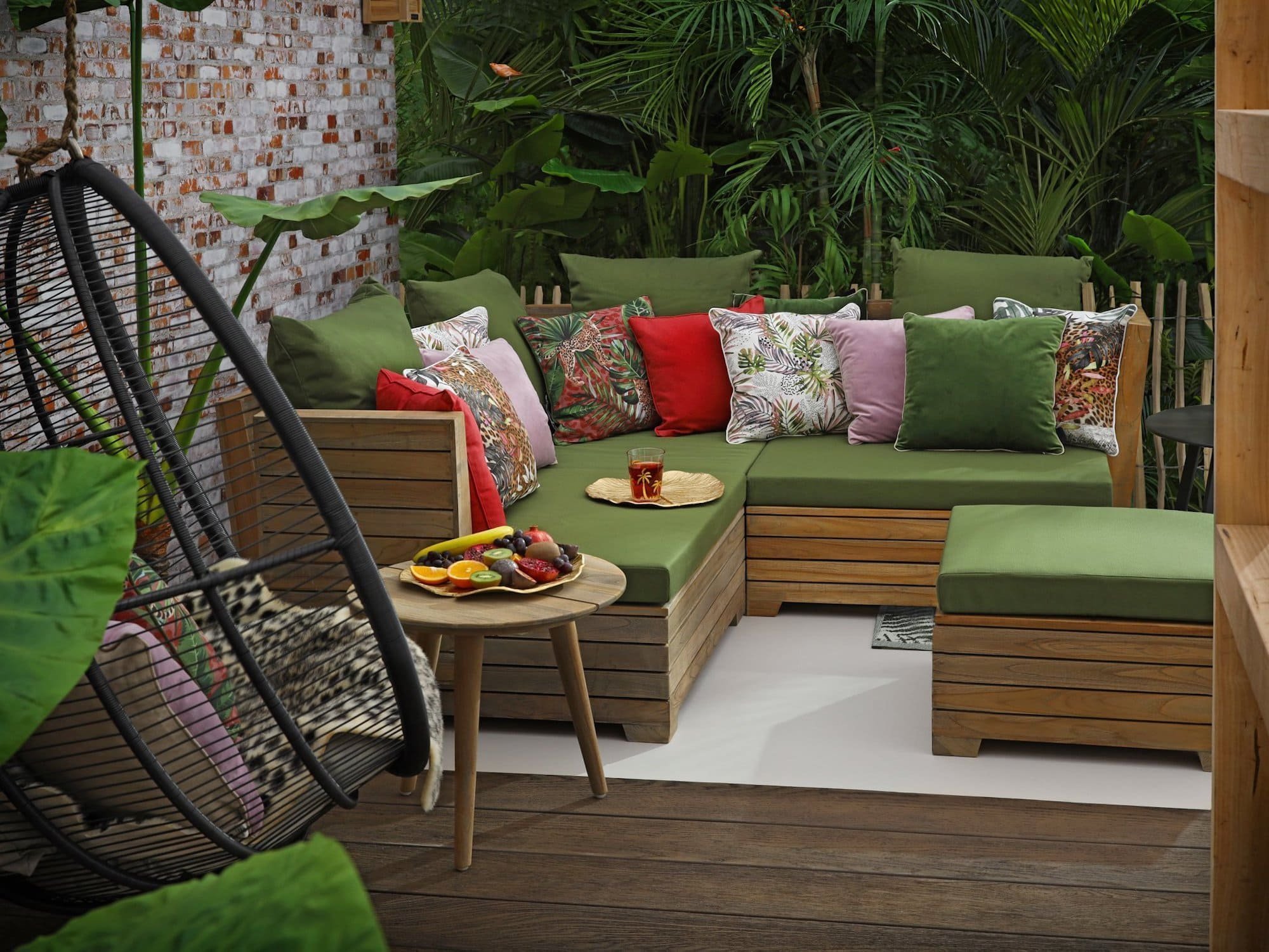 7 tipů, jak vybrat ten správný zahradní nábytek