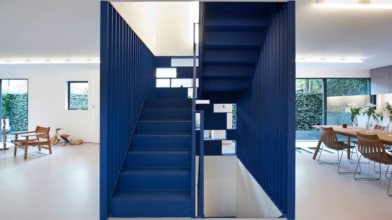Barvou roku 2020 - classic blue