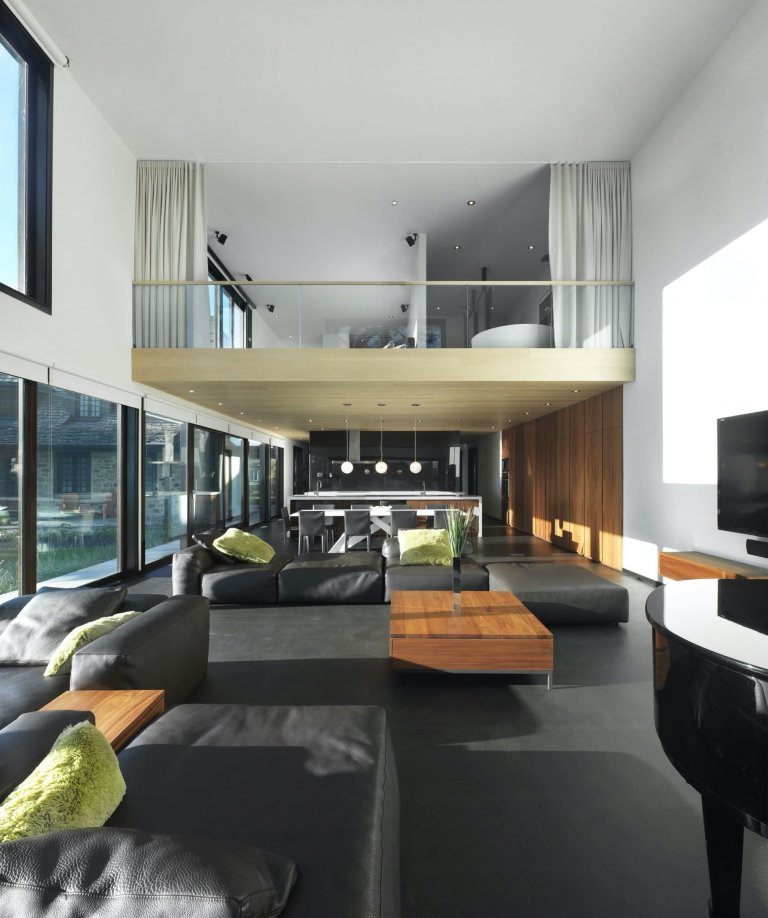 Bord-du-Lac House se stal útočištěm pro tři generace