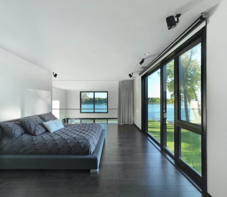 Bord-du-Lac House se stal útočištěm pro tři generace