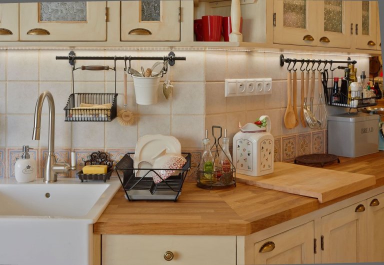 Byt ve venkovském stylu v panelovém domě