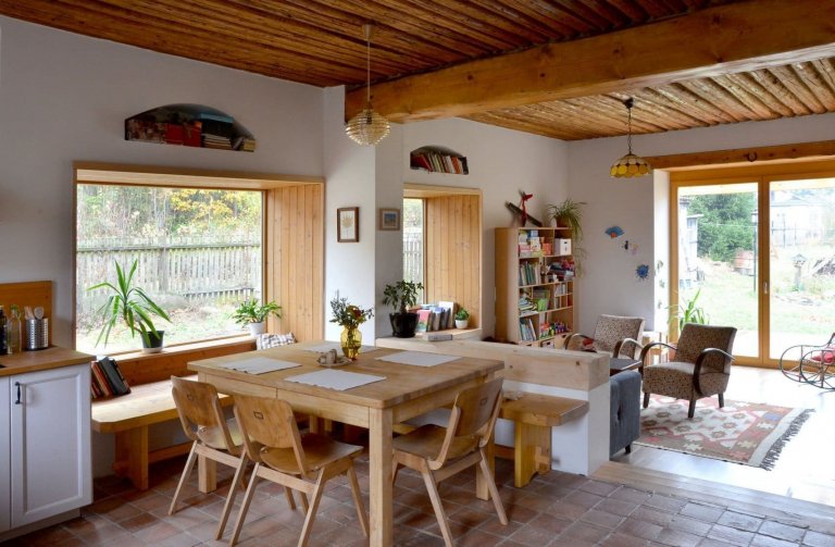 Domek s hornickou minulostí na úpatí Brd