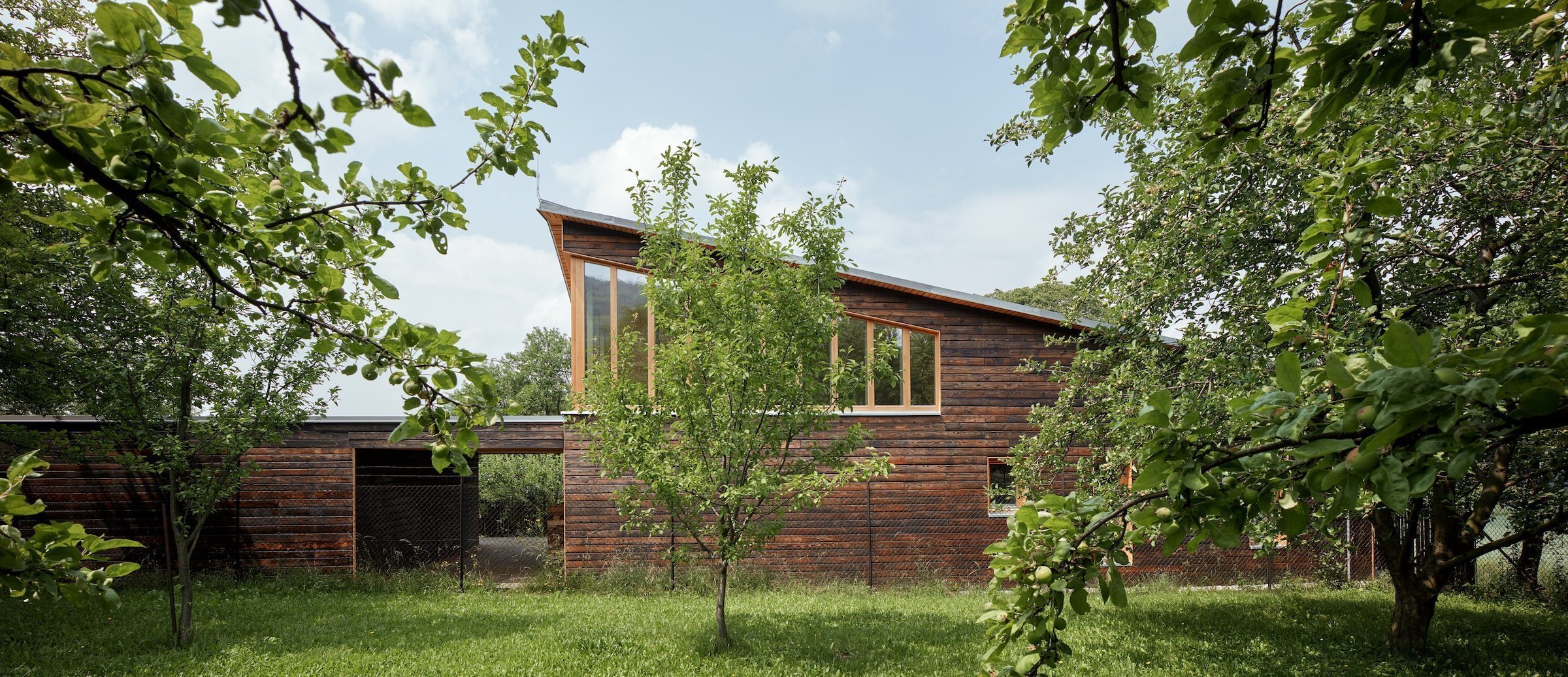 Dům inspirovaný valašskou architekturou