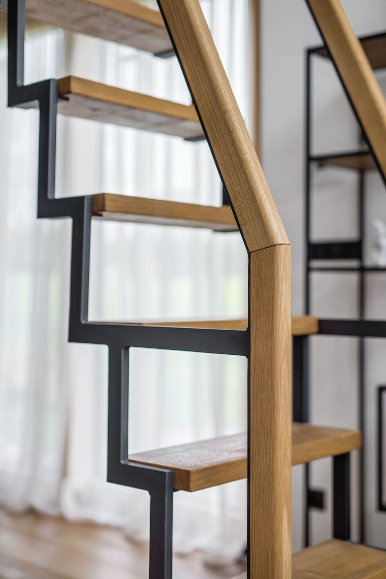 Dům u rybníka v malé obci na jihu Čech