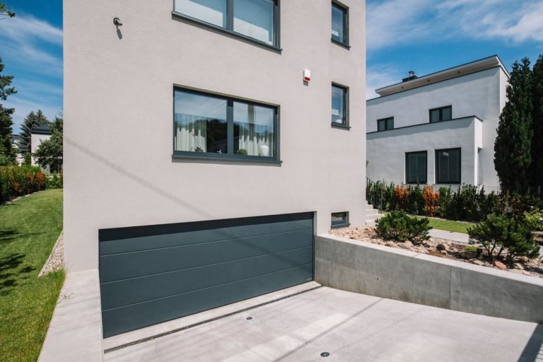 Dům ve stylu modernismu 20. let minulého století