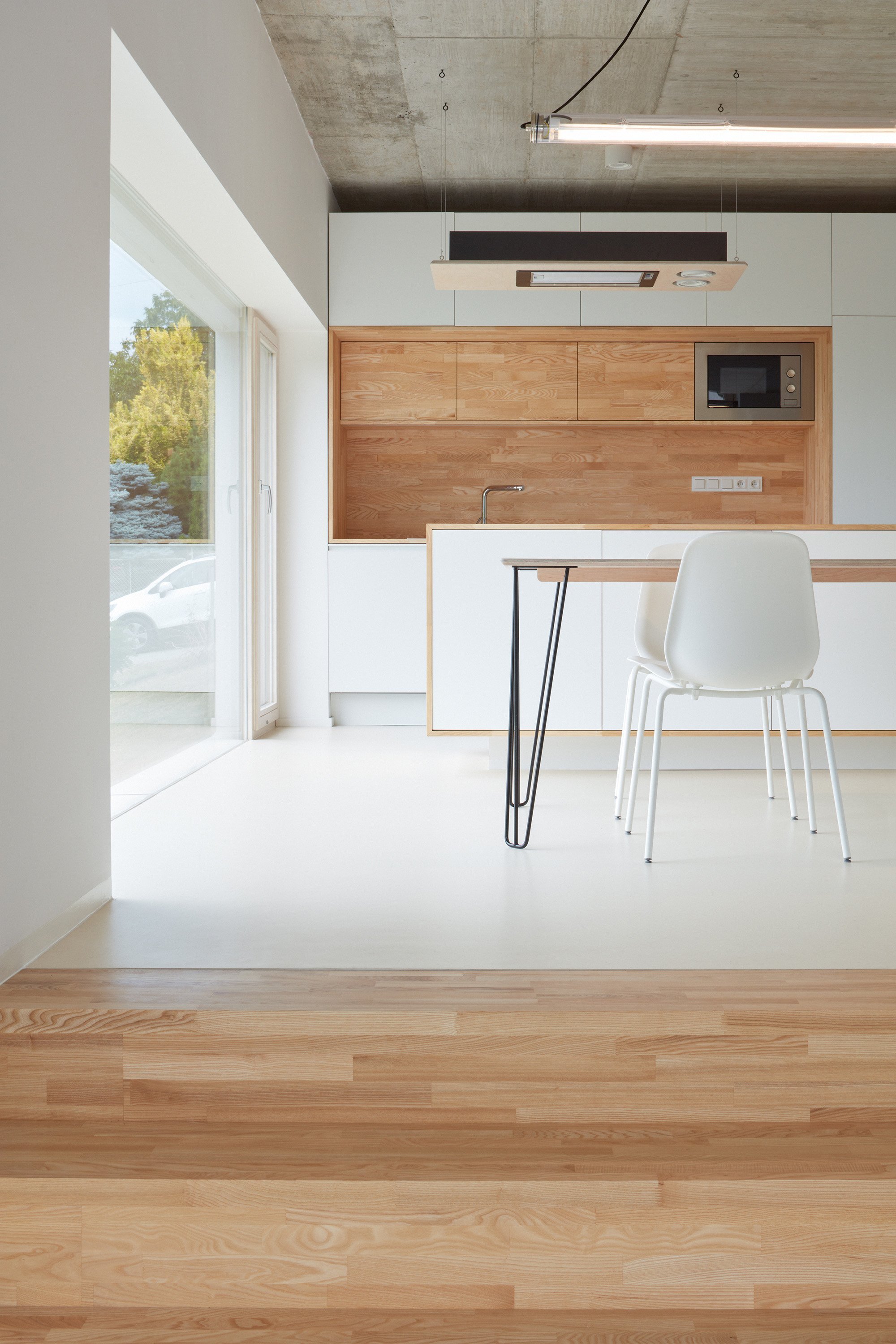 Dům ve svahu pro tři generace