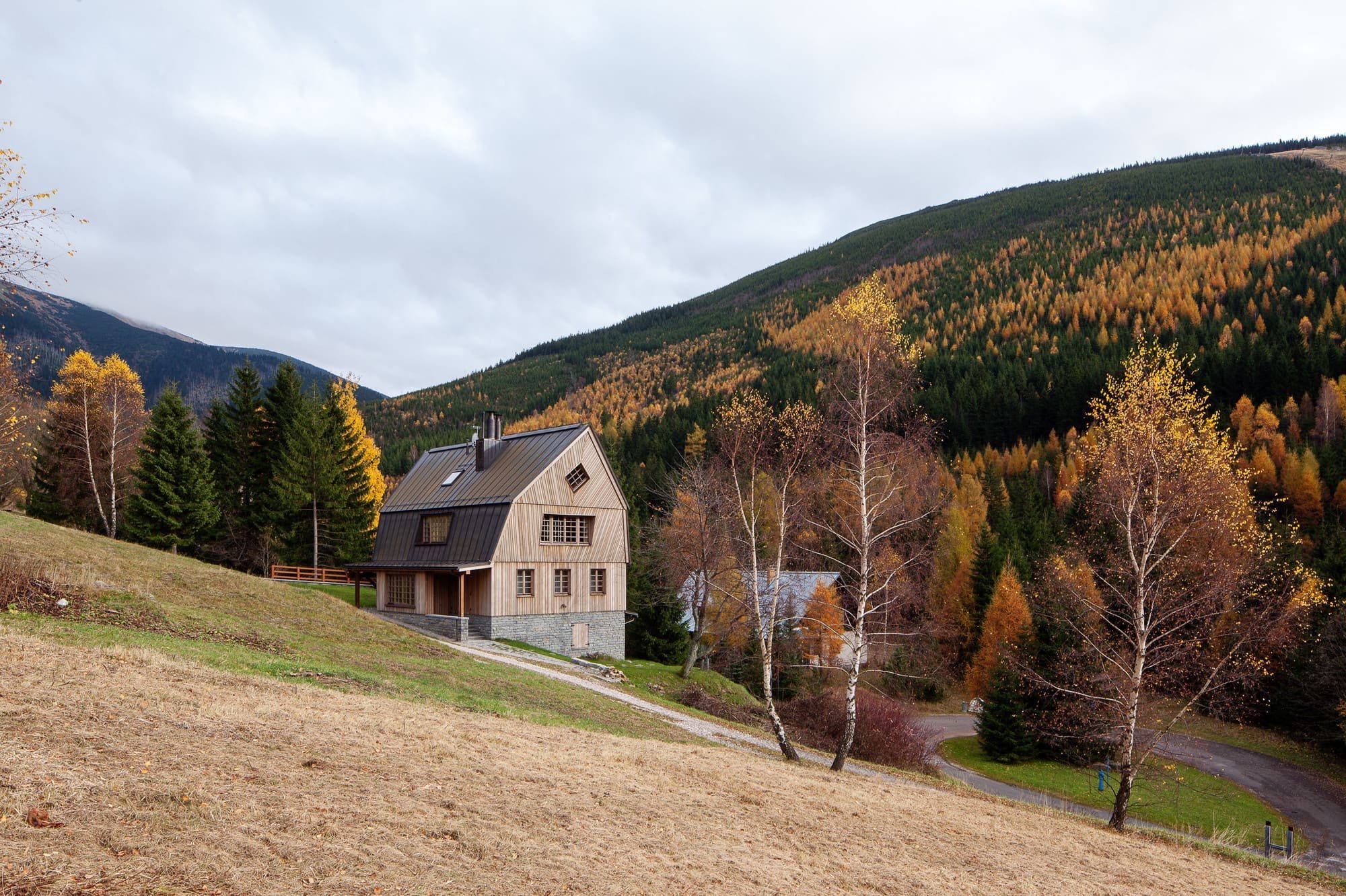 Horská chata jako odkaz tradiční krkonošské architektury