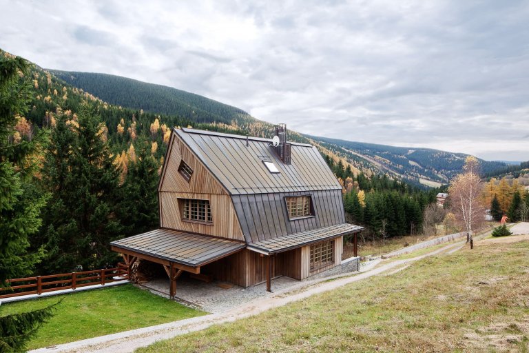 Horská chata jako odkaz tradiční krkonošské architektury