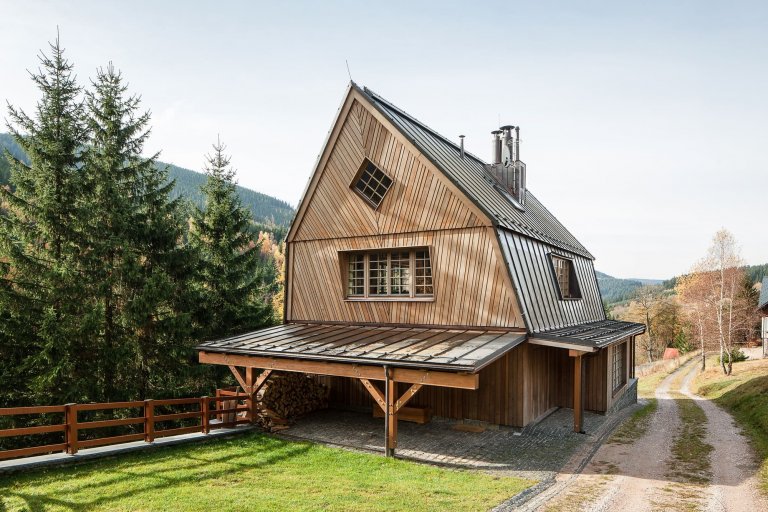 Horská chata jako odkaz tradiční krkonošské architektury