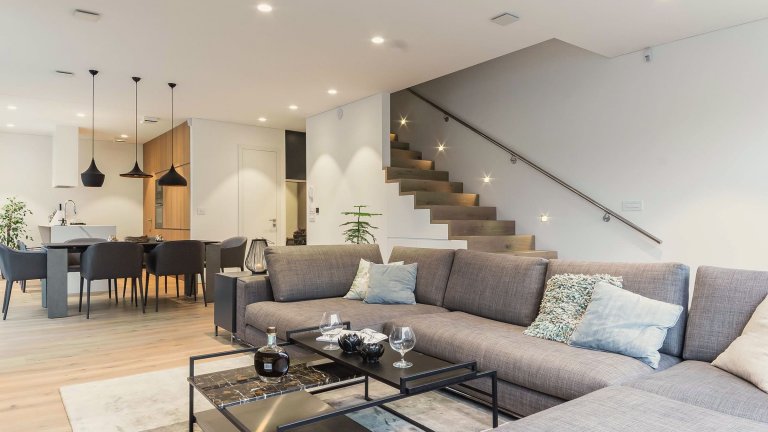 Interiér prostorného rodinného domu v Lublani