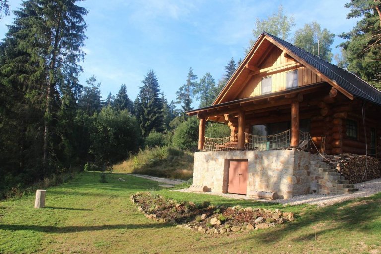 Kanadský srub v České Kanadě