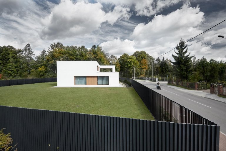 Klasická kostka s průhledy jako moderní dům