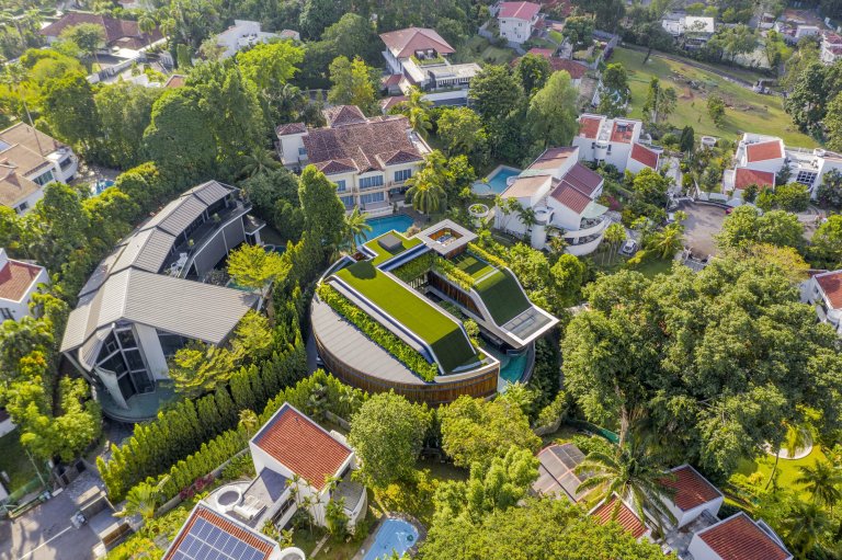 Luxusní dům s bazénem v Singapuru