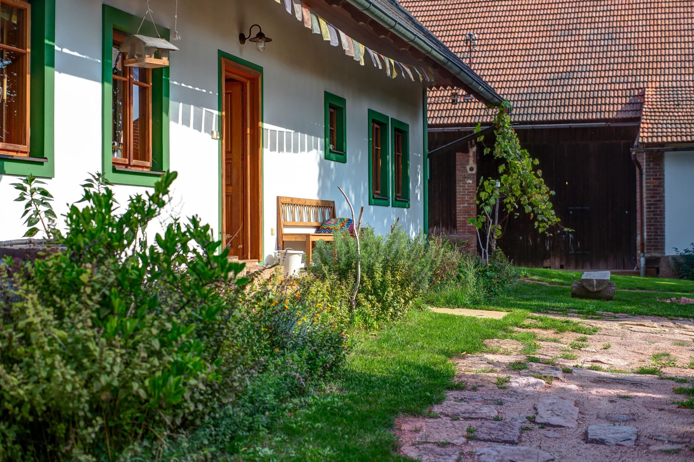 Malebná chaloupka pod Krakonošovem