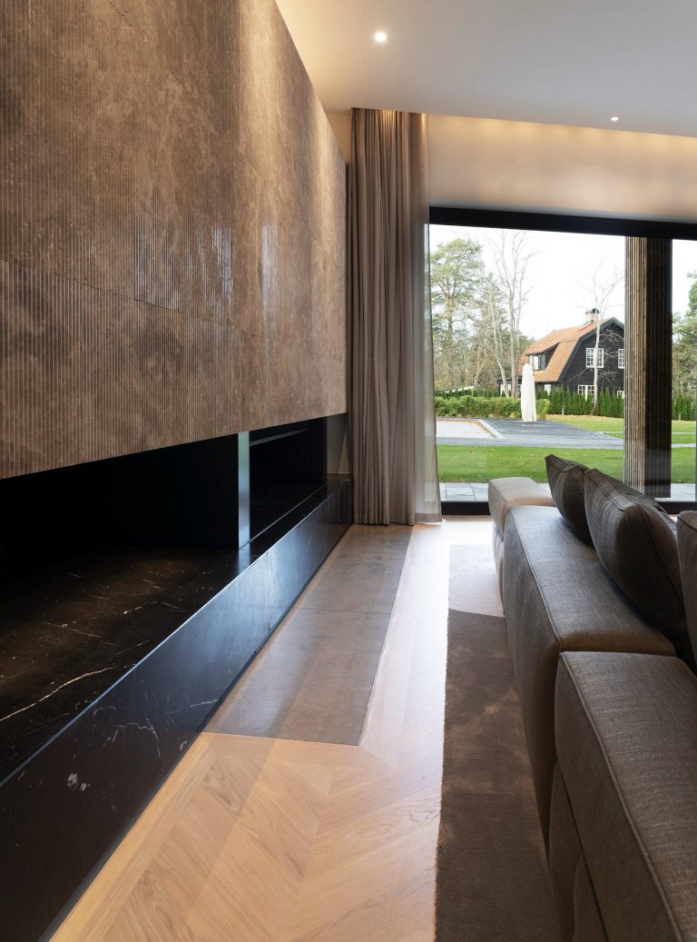 Minimalistická vila s bazénem