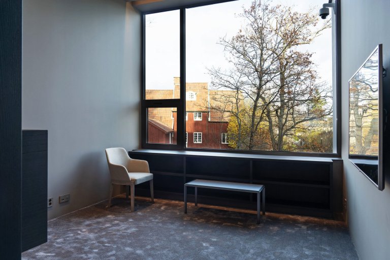 Minimalistická vila s bazénem