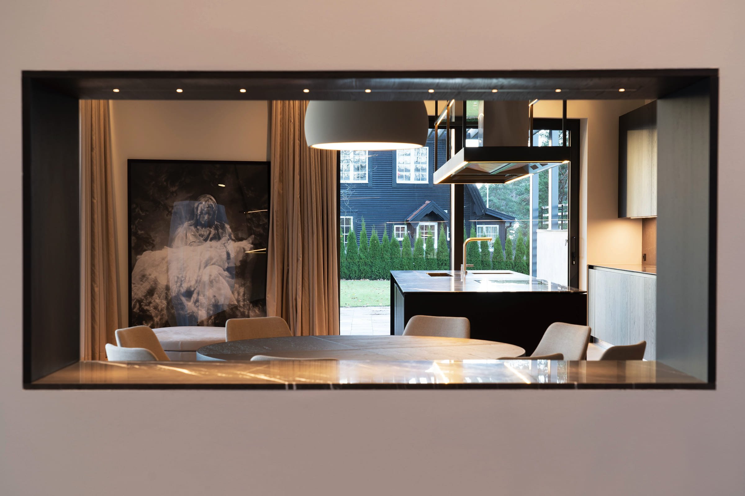 Minimalistická vila s bazénem