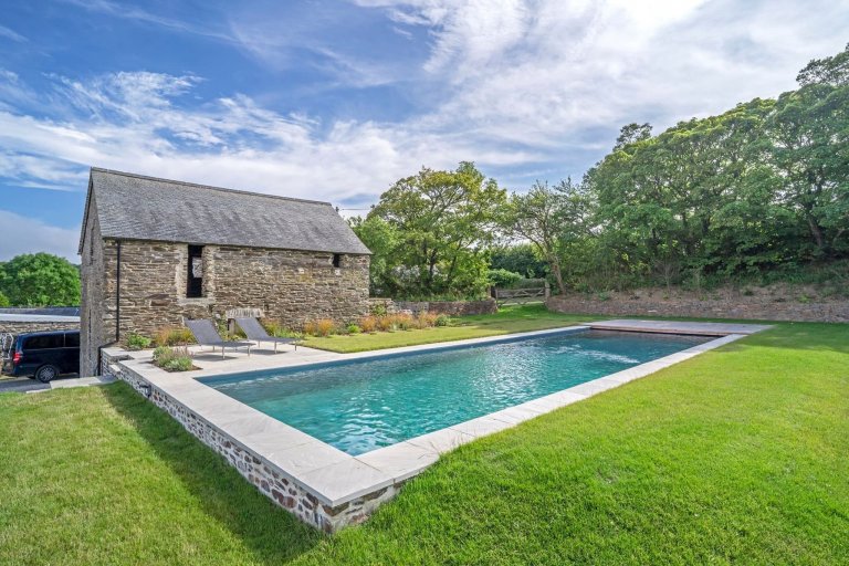 Moderní bazén můžete mít i bez chlóru