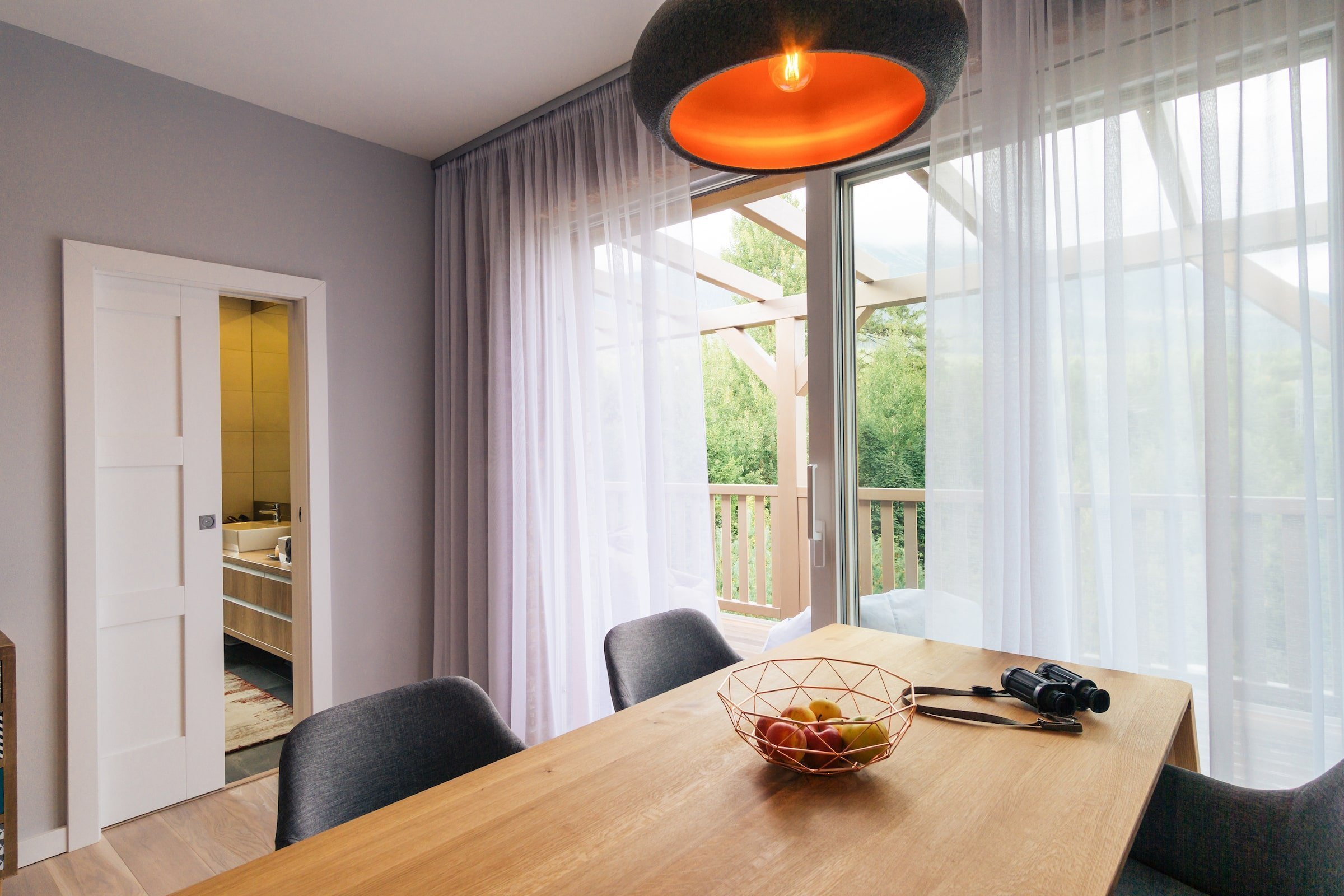 Moderní interiér s výhledem na Tatry