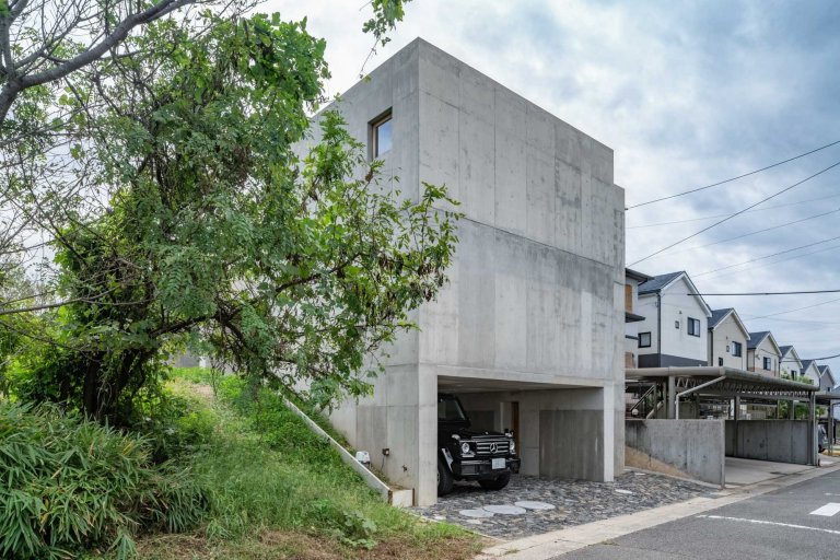 Modernímu domu v Japonsku vládne beton
