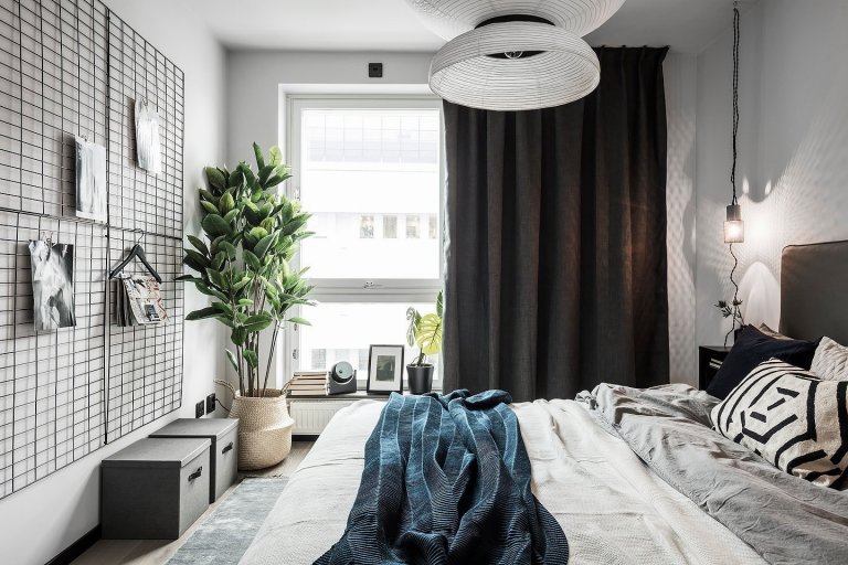 Módní černá ve skandinávském interiéru