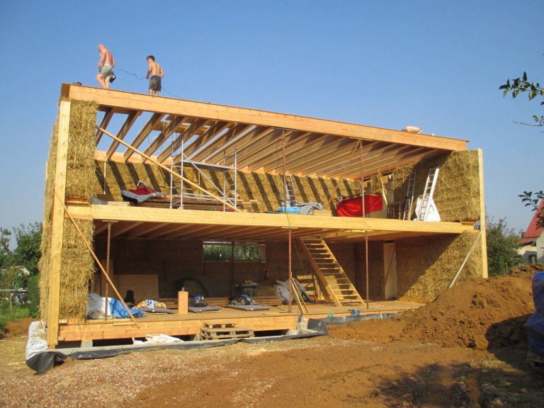 Pasivní dům ze slámy jako ekologický projekt roku