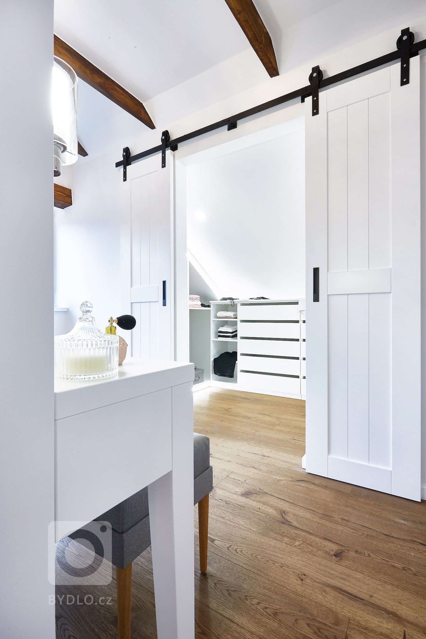 Podkrovní byt cestovatelů (mladé rodiny) v podhůří Beskyd