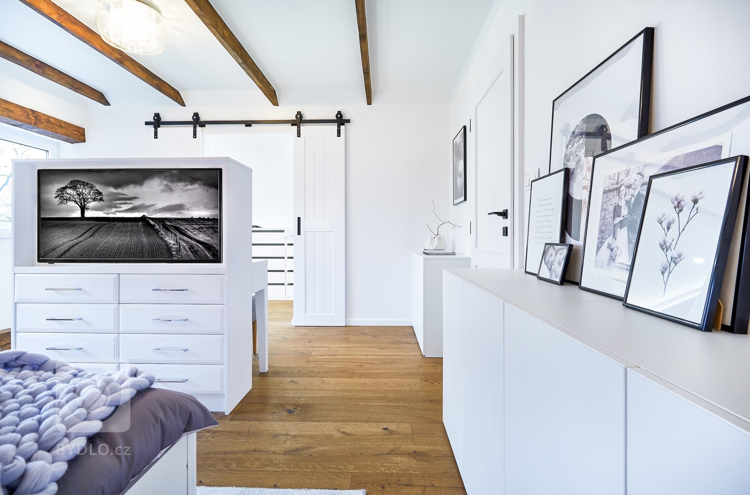 Podkrovní byt cestovatelů (mladé rodiny) v podhůří Beskyd