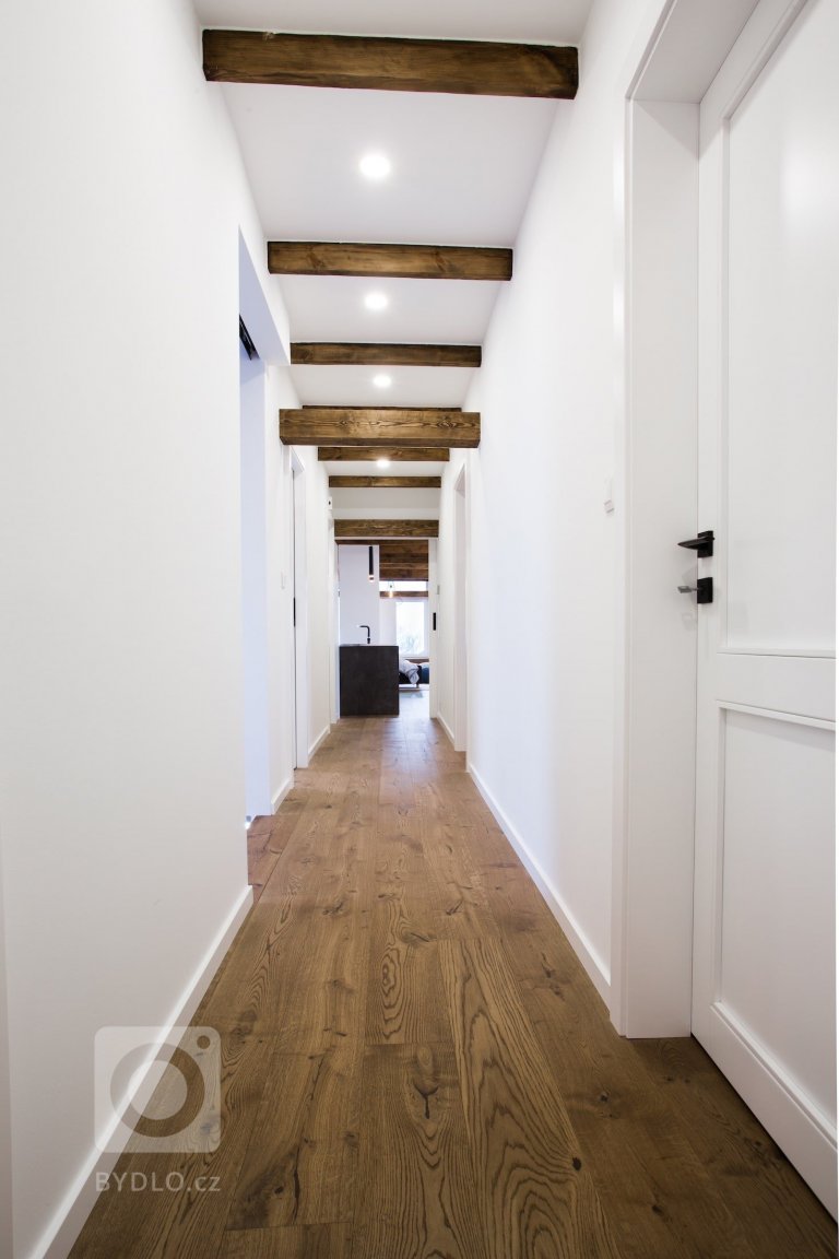 Podkrovní byt cestovatelů (mladé rodiny) v podhůří Beskyd