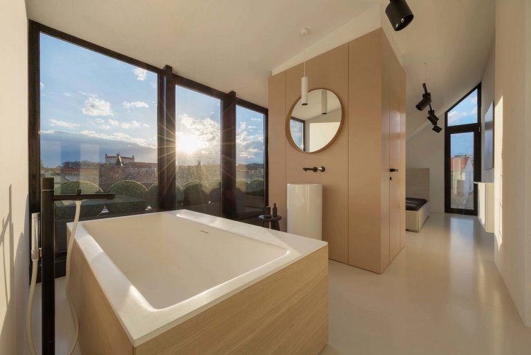 Podkrovní byt v Bratislavě