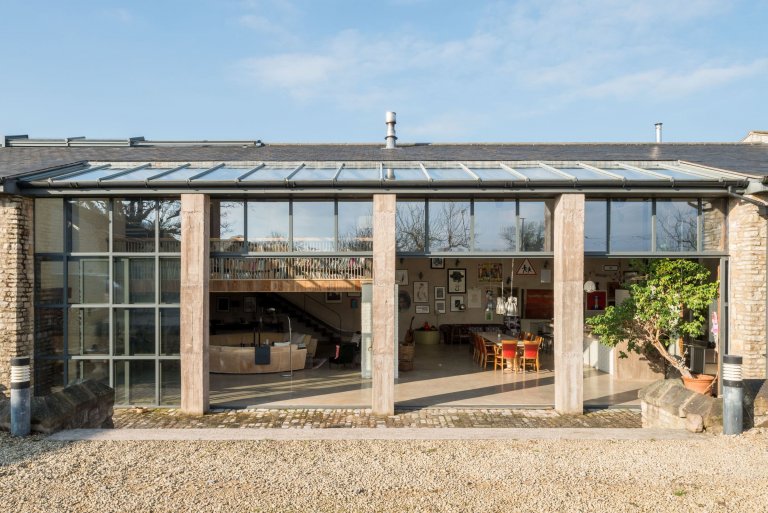 Přestavba stáje na nádherné bydlení