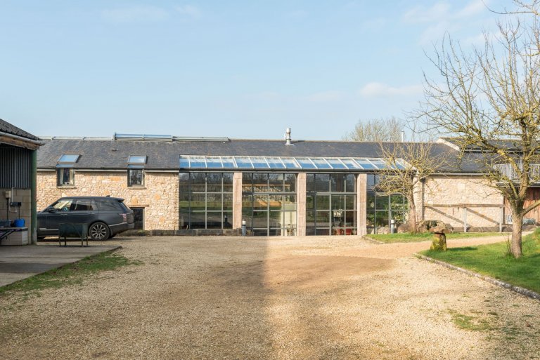 Přestavba stáje na nádherné bydlení