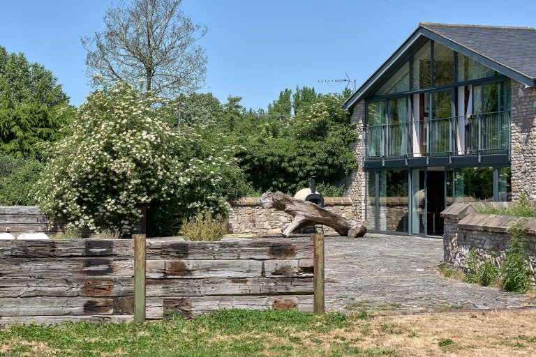 Přestavba stáje na nádherné bydlení