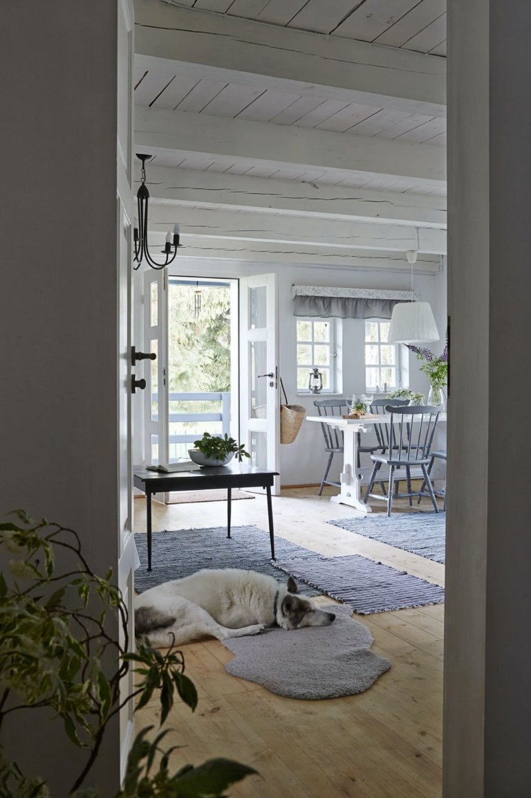 Půvabný dům v údolí luk