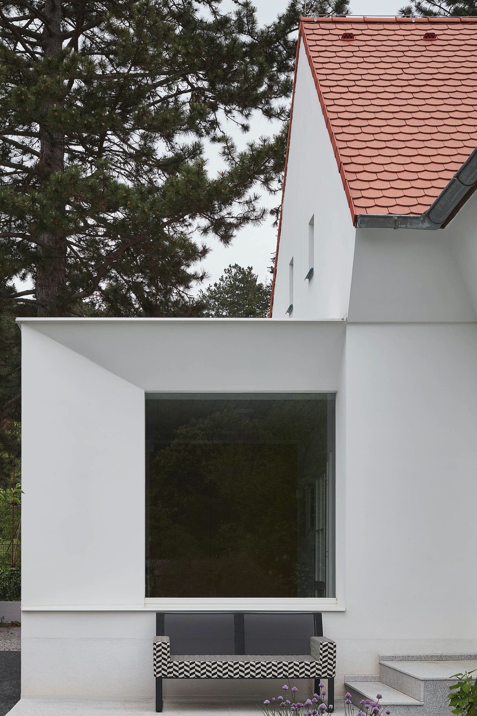 Rekonstrukce prvorepublikové vily s fontánou