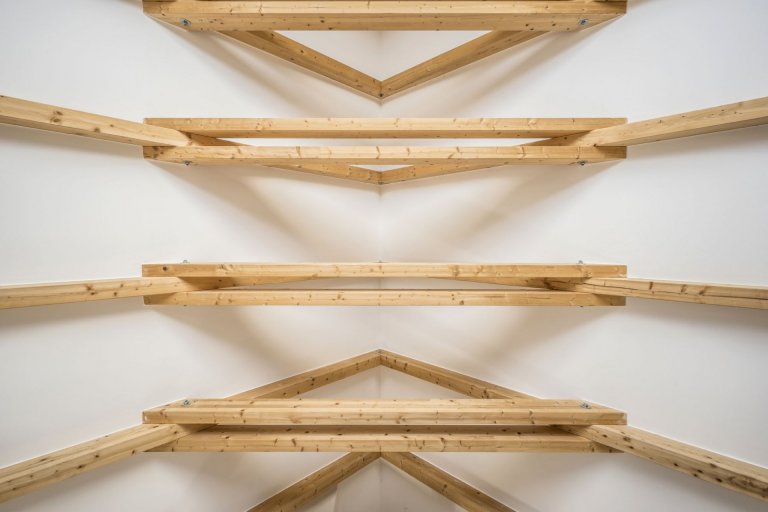 Rodinný dům uprostřed starodávných sklepů