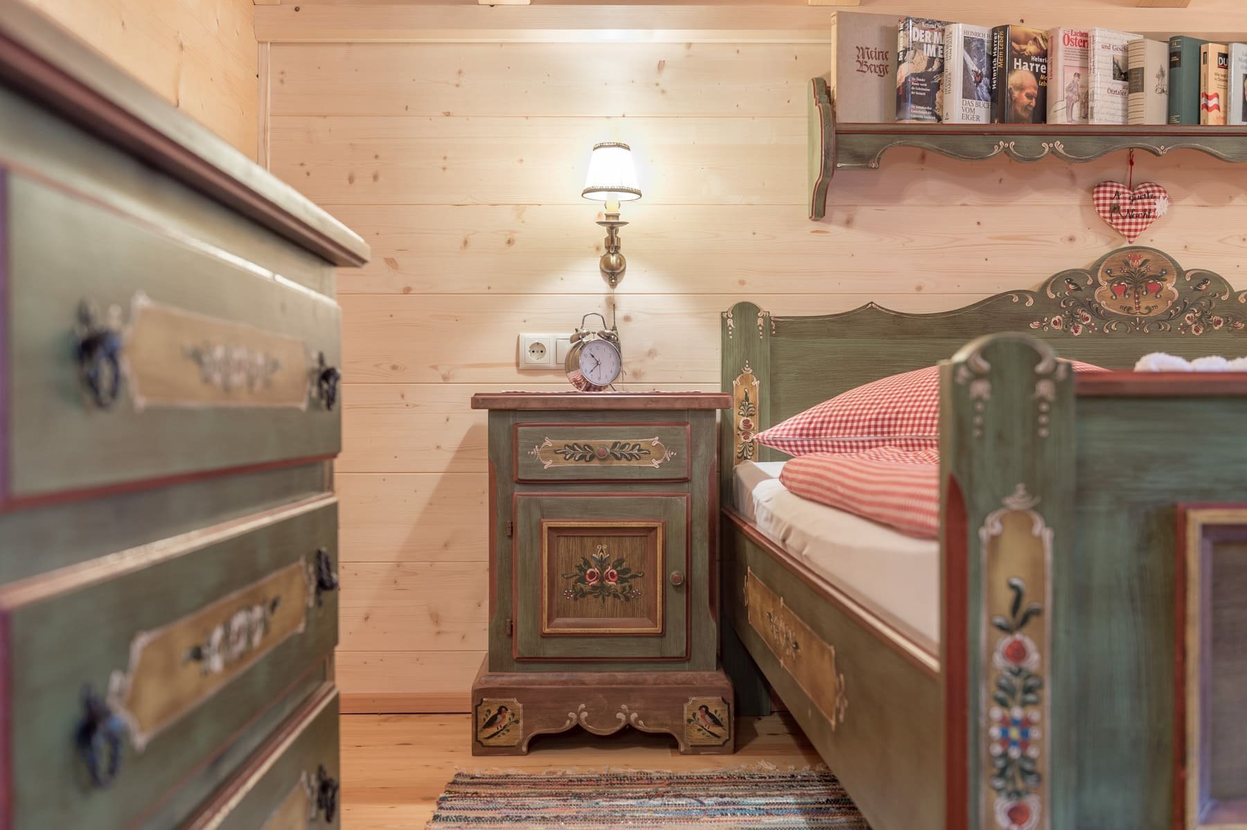 Tradiční alpská roubenka s moderní tváří