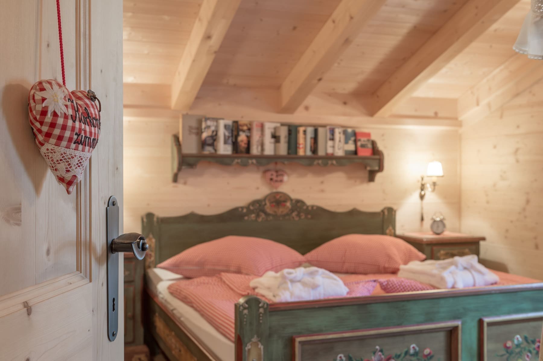 Tradiční alpská roubenka s moderní tváří