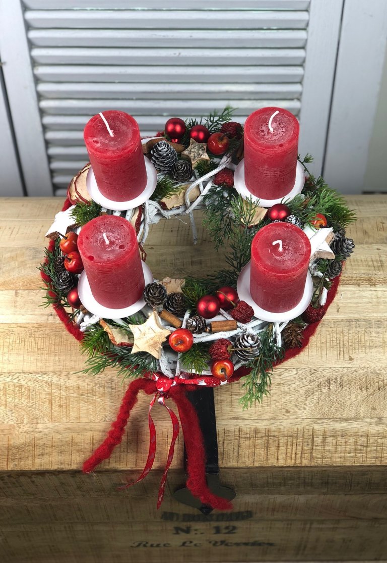 Trendy adventních věnců pro rok 2018