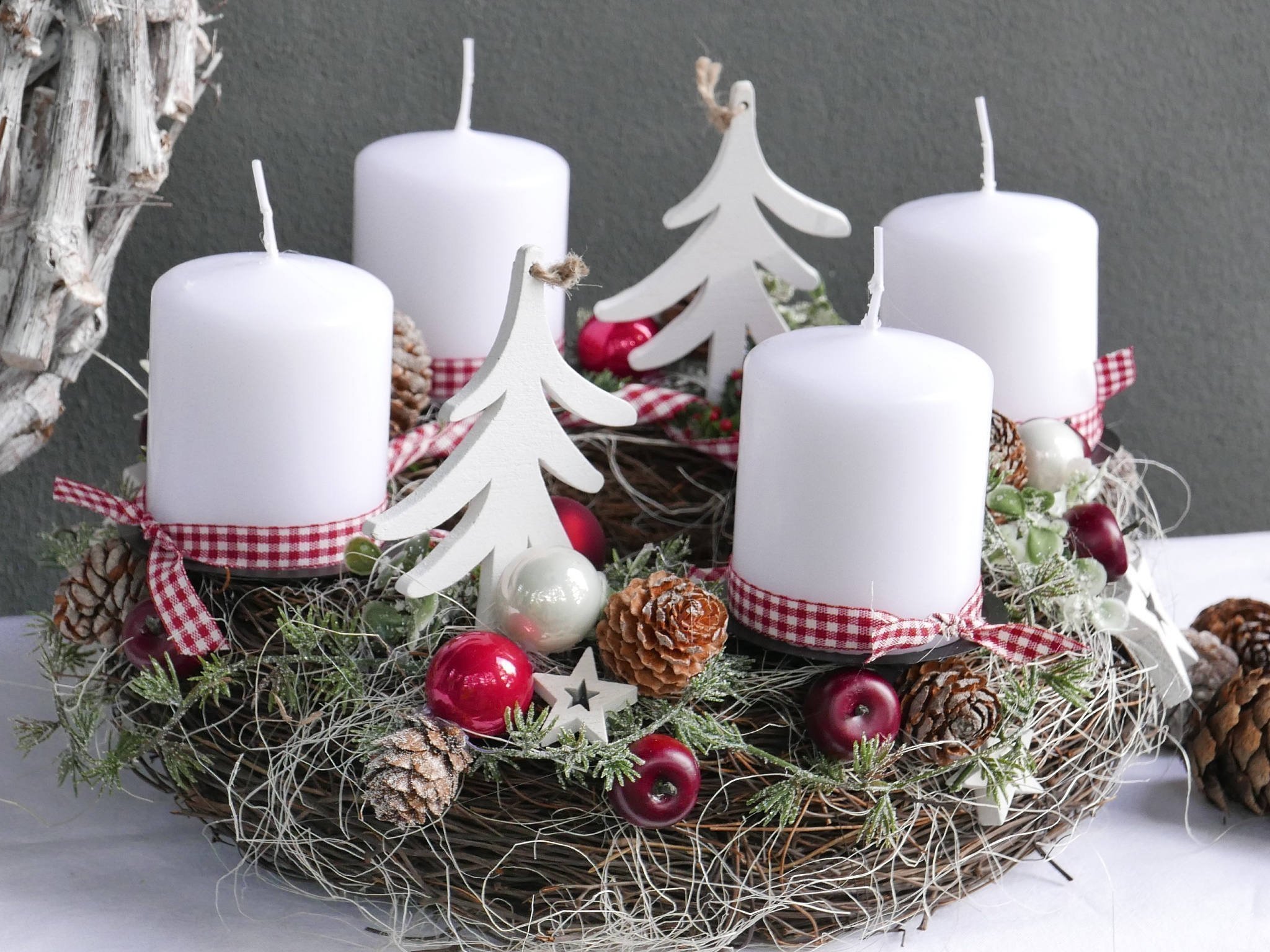 Trendy adventních věnců pro rok 2018