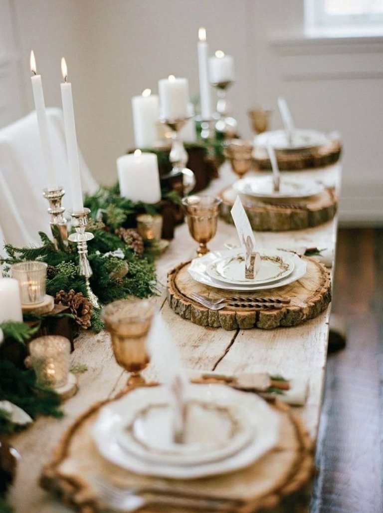 Vánoční prostírání stolu