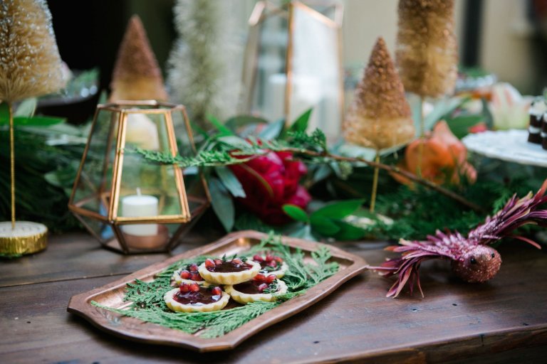 Vánoční prostírání stolu