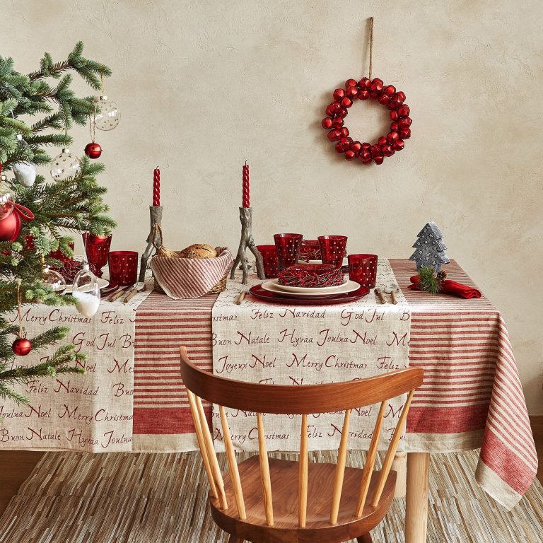 Vánoční prostírání stolu