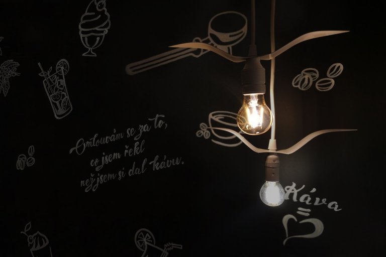 Projekt kavárny Pink Café je zrealizován podle designové studie, na které jsem se podílel společně s&nbsp;architektonickou kanceláří Siadesign. Kavárna je v…