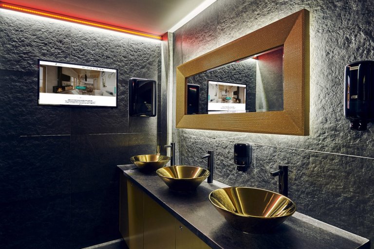 Koncept multižánrového prostoru, který jste doposud v&nbsp;Liberci nikde neviděli. Jedná se o&nbsp;Klub Lípa, který vznikl v&nbsp;prostorách bývalého kina.…