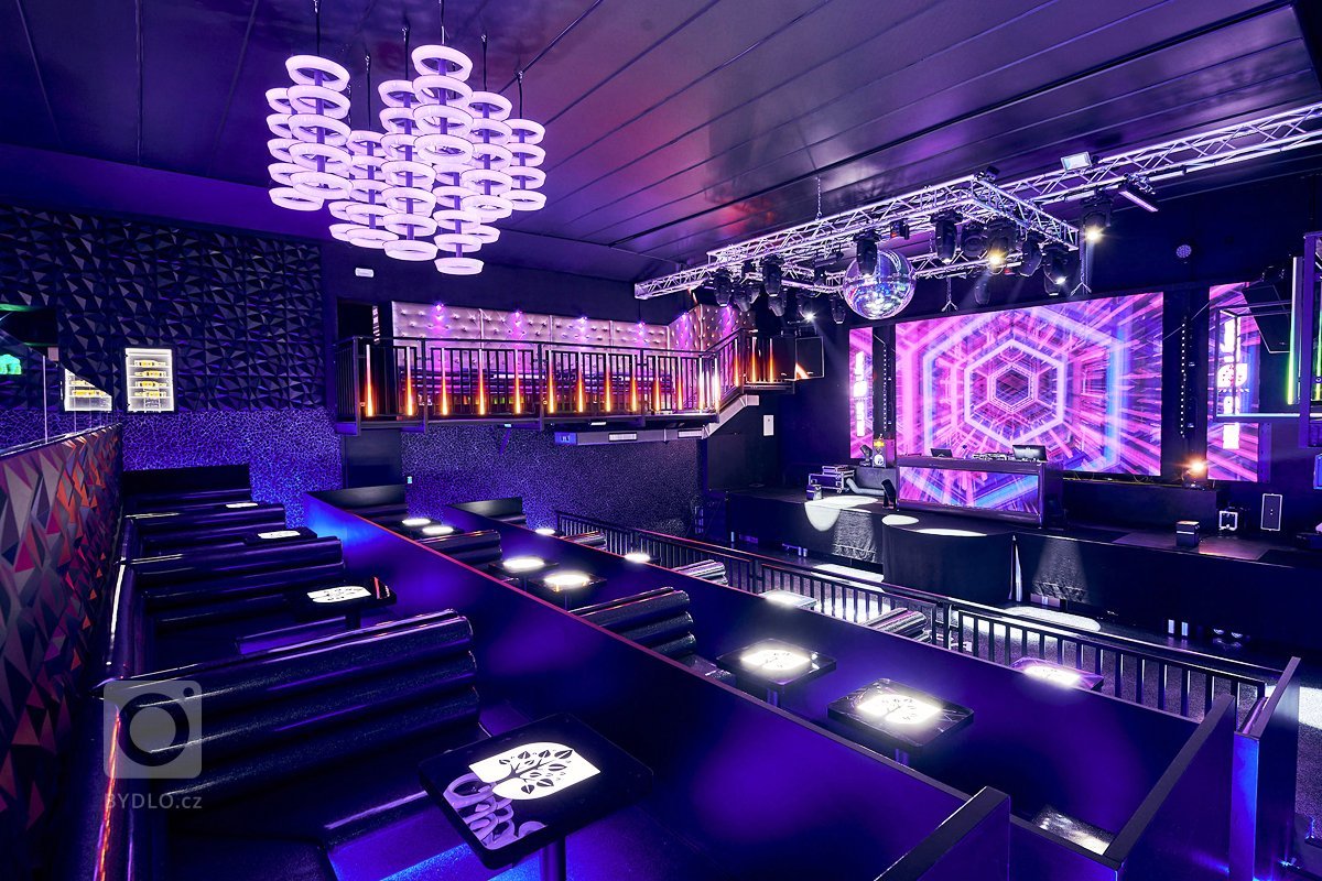 Koncept multižánrového prostoru, který jste doposud v&nbsp;Liberci nikde neviděli. Jedná se o&nbsp;Klub Lípa, který vznikl v&nbsp;prostorách bývalého kina.…