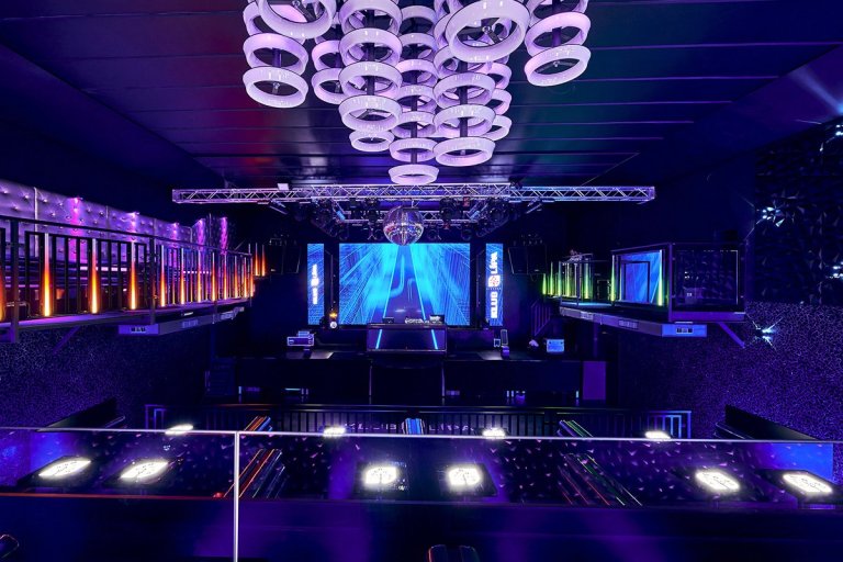 Koncept multižánrového prostoru, který jste doposud v&nbsp;Liberci nikde neviděli. Jedná se o&nbsp;Klub Lípa, který vznikl v&nbsp;prostorách bývalého kina.…