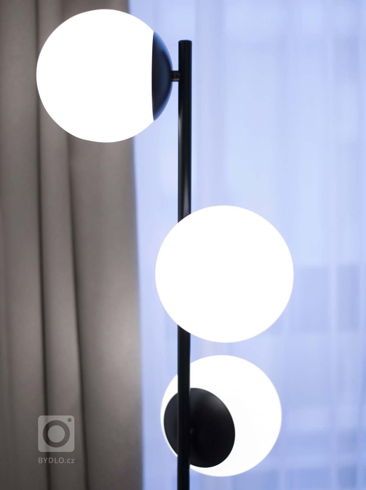 Masaryčka je střešní interiér v&nbsp;budově polikliniky v&nbsp;Liberci. Jedná se o&nbsp;koncept bydlení pro krátkodobé pronájmy. Byt je situovaný v&nbsp…