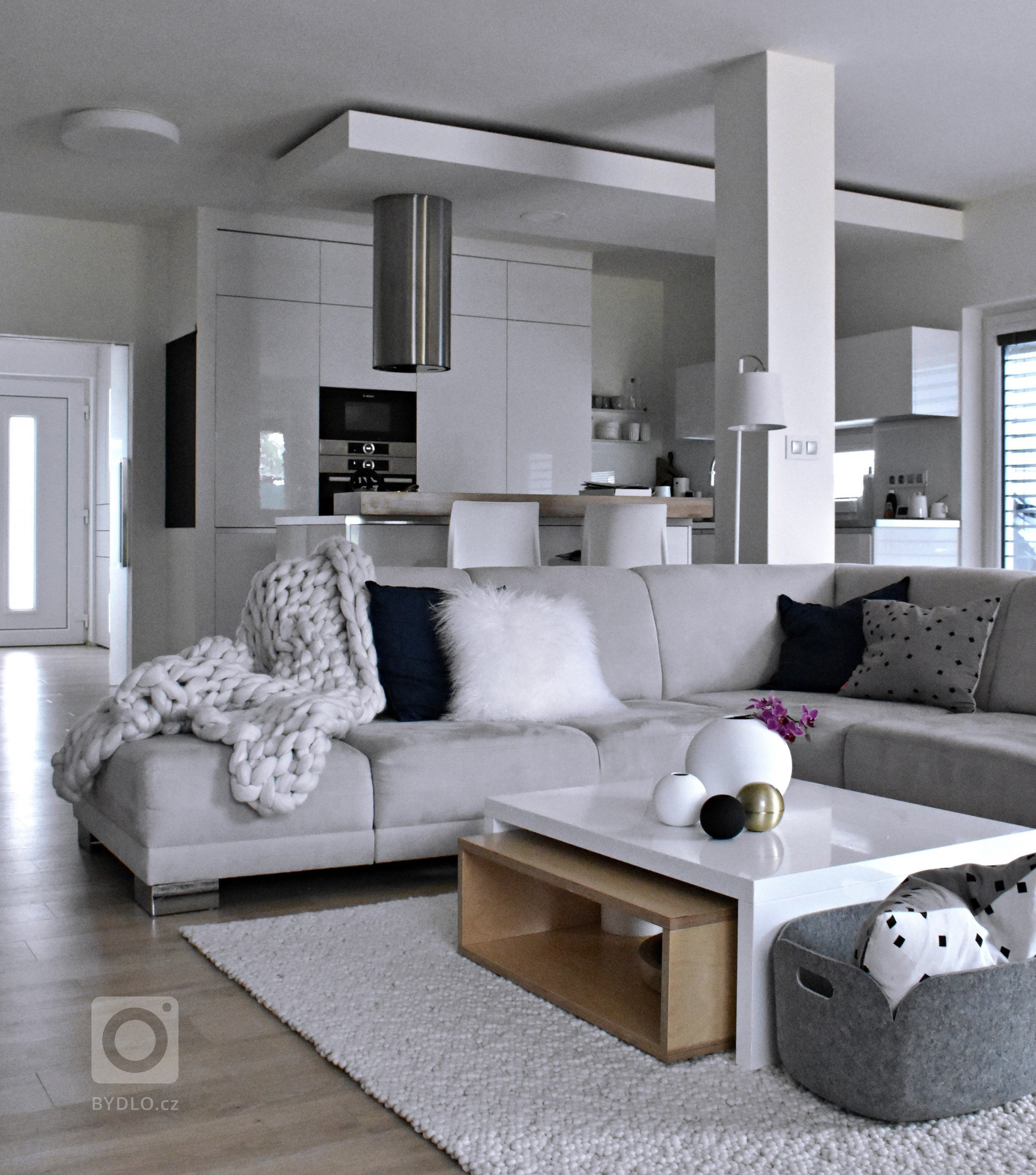 Skandinávský styl bydlení si v&nbsp;poslední době získává stále více příznivců i&nbsp;v&nbsp;našich zeměpisných šířkách. Světlý a&nbsp;vzdušný styl učaroval i…